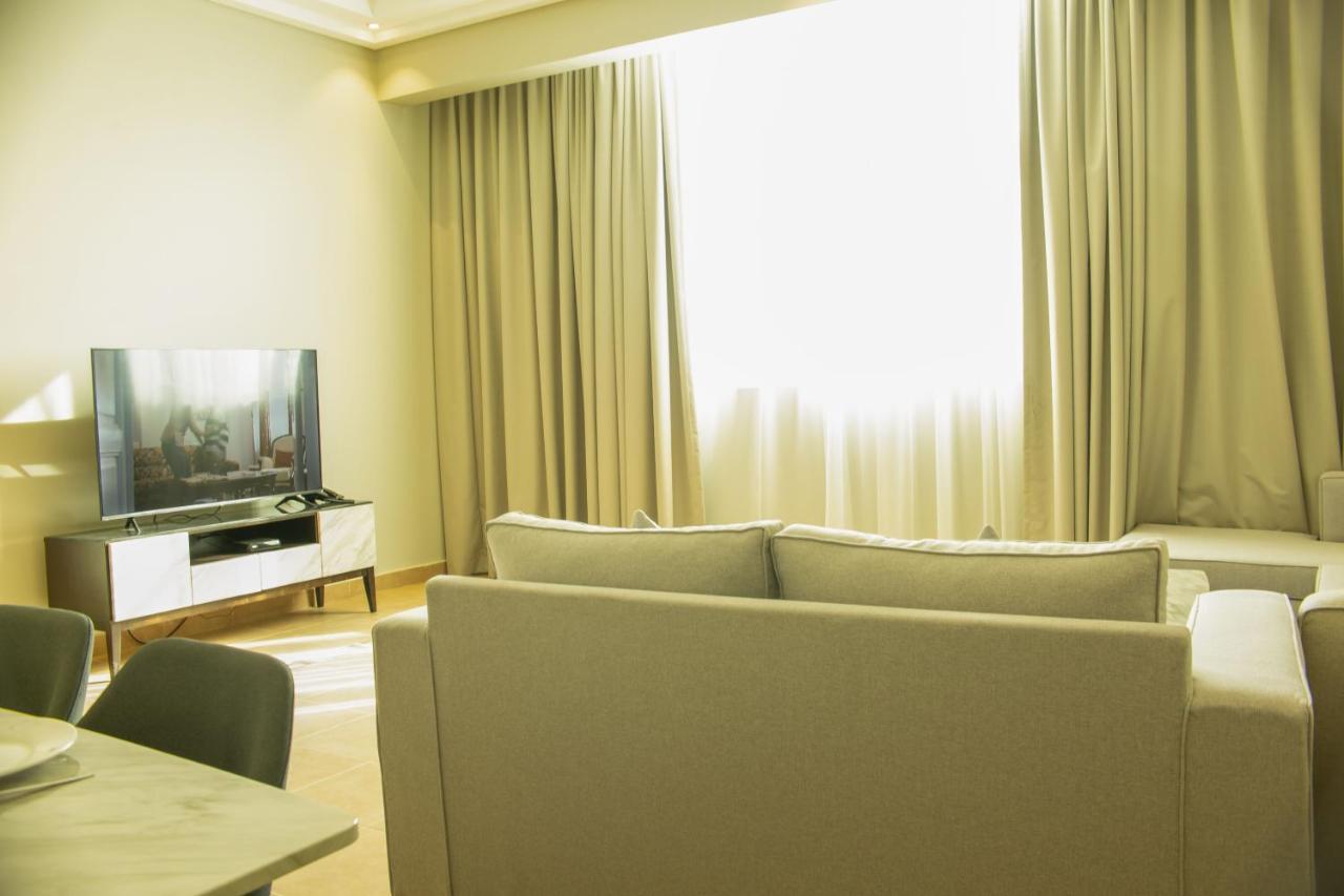 Infinity Tower Suites Wll Al-Manamah Bagian luar foto
