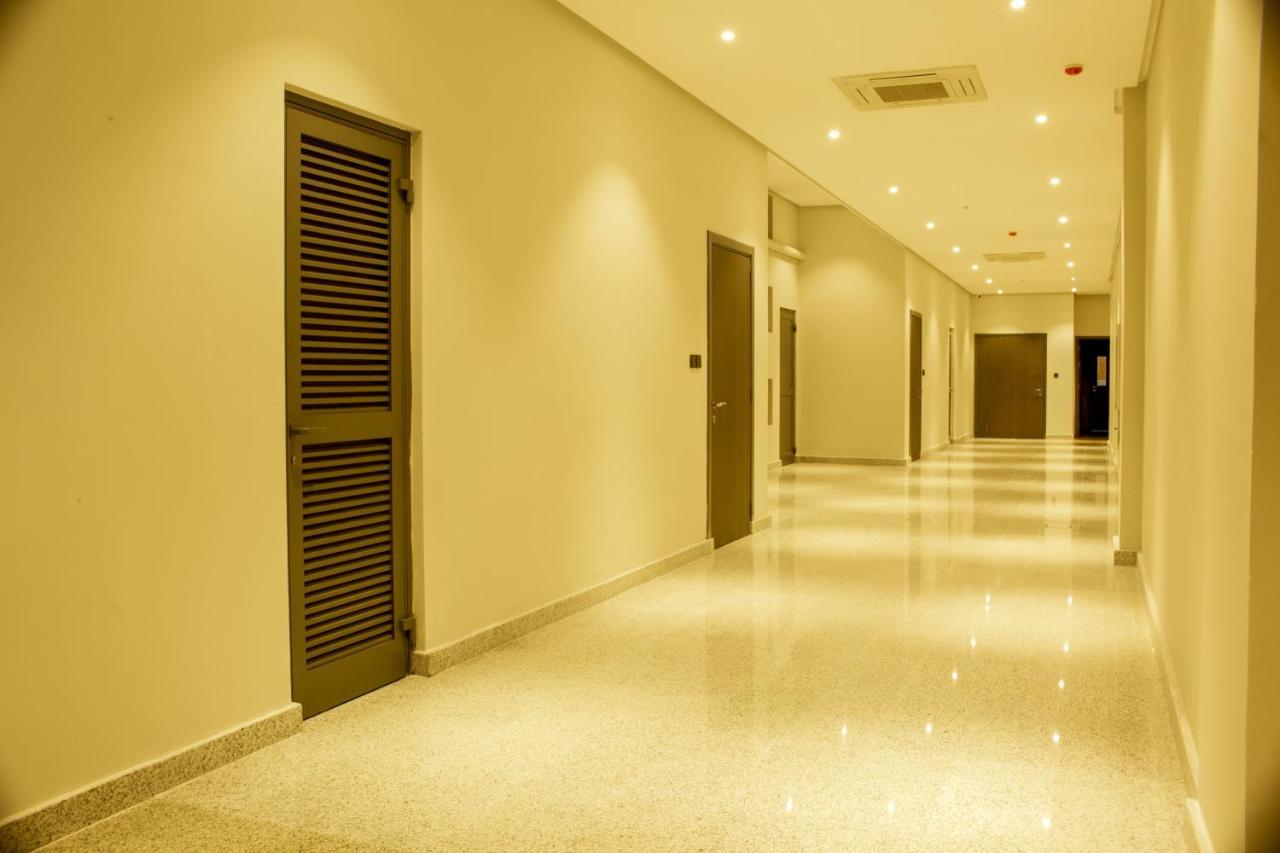 Infinity Tower Suites Wll Al-Manamah Bagian luar foto