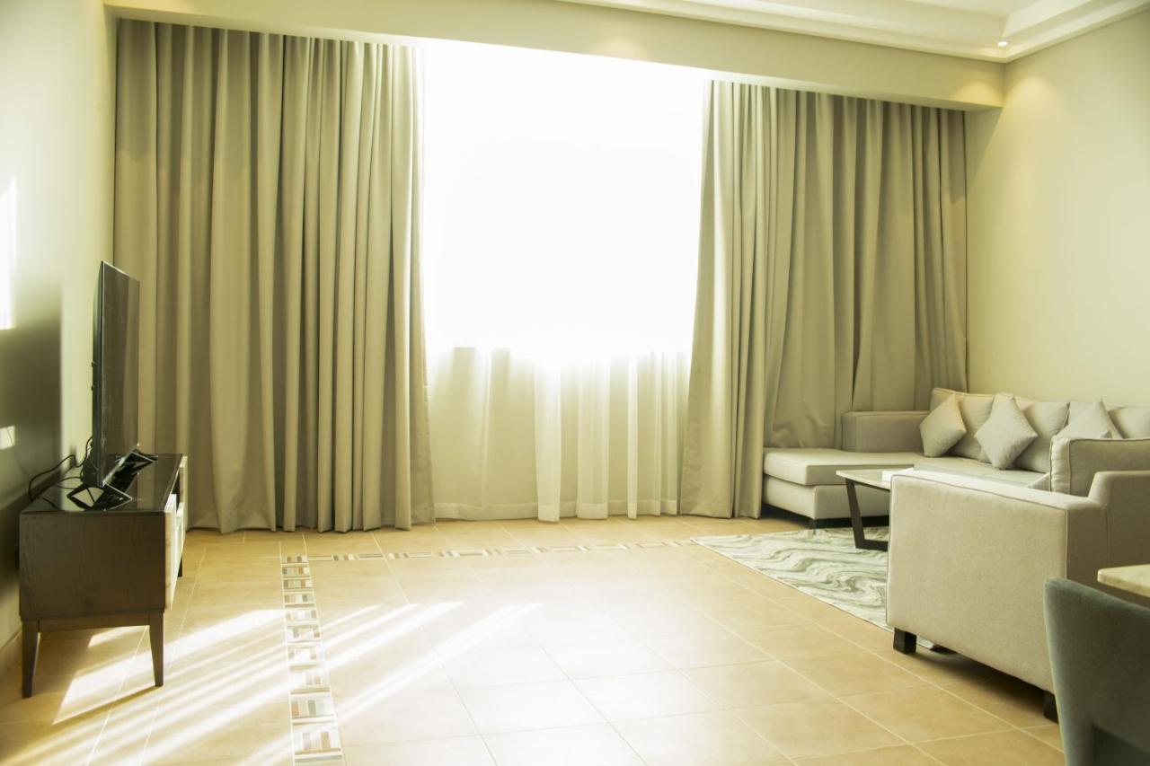 Infinity Tower Suites Wll Al-Manamah Bagian luar foto