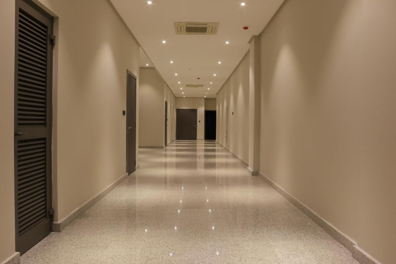 Infinity Tower Suites Wll Al-Manamah Bagian luar foto